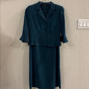 Studio I Petite Teal Green Two Piece Dress Suit 8 Petite